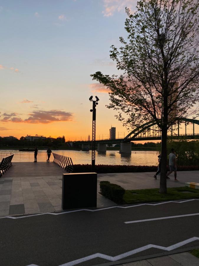 Symphony707 - Belgrade Waterfront Apartment Ngoại thất bức ảnh